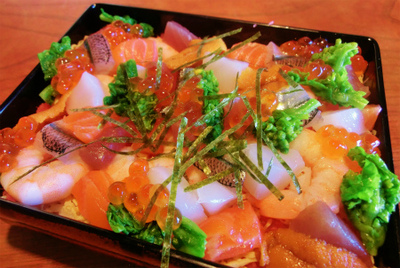 3月3日　ひな祭り　海鮮宝石チラシ寿司承ります