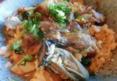 牡蠣の旨みが倍増！　牡蠣と豆腐のチャンプルー