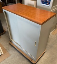 W880ハイカウンターが入荷しました