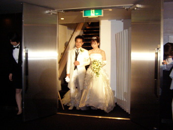 横浜大さん橋で結婚式