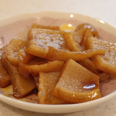 これが噂の「中津名物　豚皮」です
